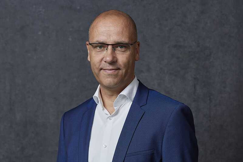 Dr. Ulf-Marten Schmieder Dr. Ulf-Marten Schmieder