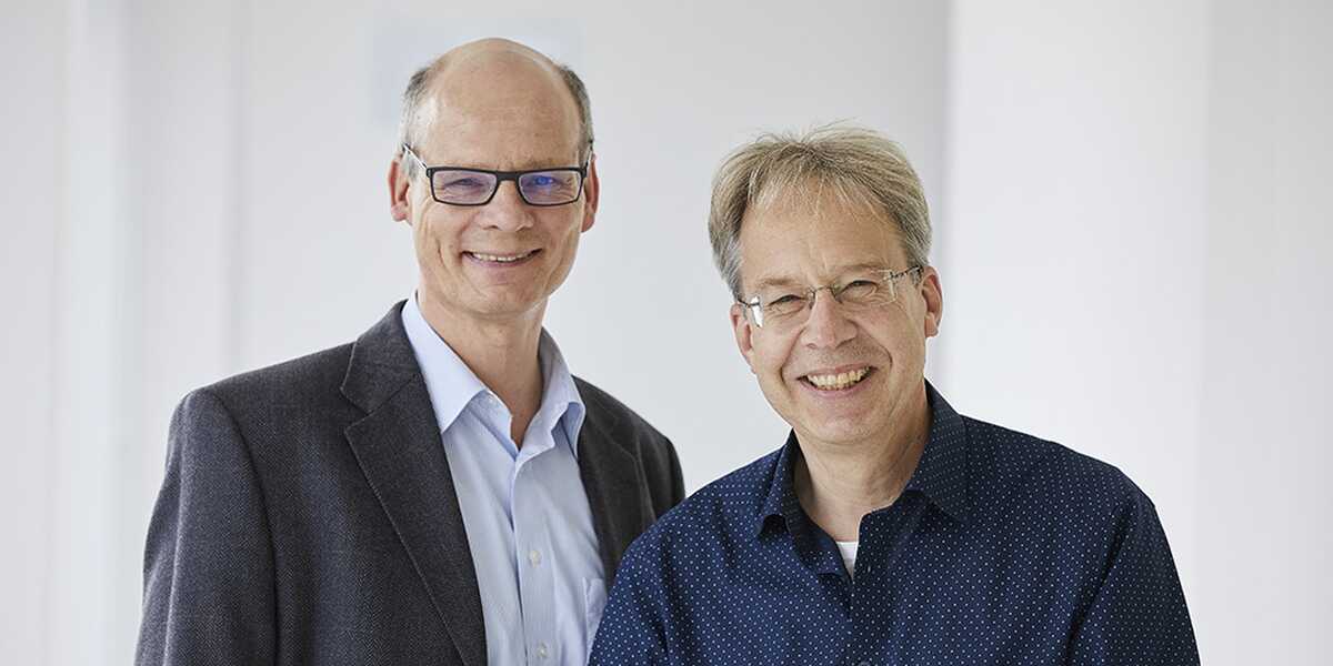 Dr. Hanjo Hennemann (links) und Prof. Dr. Sven-Erik Behrens von Verovaccines. Foto: Marco Warmuth