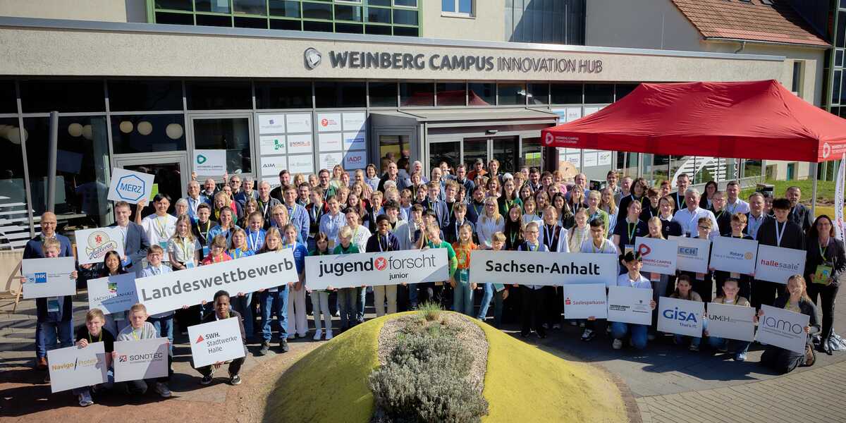 Teilnehmende am Landeswettbewerb Jugend forscht Sachsen-Anhalt 2025 Teilnehmende am Landeswettbewerb Jugend forscht Sachsen-Anhalt 2025